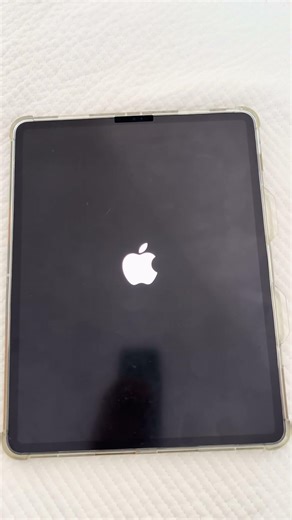 iPad Pro 12.9 5세대(A2378) 전원 ON/OFF