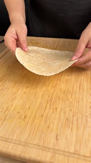 Different stuffed egg omelet recipe: easy healthy breakfast ideas | Super Recipes