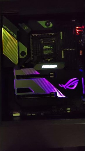 ASUS ROG MAXIMUS XII FORMULA Z490 RGB LIGHT