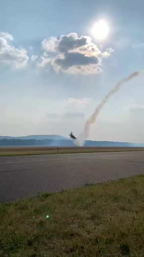 Biplane Aerial Maneuvers: Skip Stewart Airshows