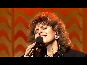 BARBARA DICKSON - RISING WATER (By Ian Lynn and Kit Hain) from the album 'GOLD'