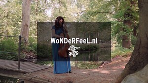 Maya Fridman speelt samen met Artem Belogurov op twee instrumenten een hele opera. The Fiery Angel - over krankzinnige liefde. Want ook dát is Wonderfeel. Hier een voorproefje, midden in het bos. | Wonderfeel