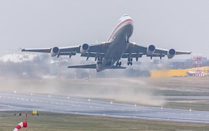 Aviacinė vasara: naujos kryptys ir dažnesni skrydžiai