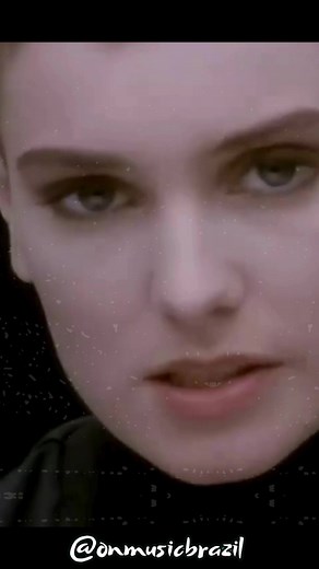 Sinéad O'Connor - Nothing Compares 2 U (Official Music Video)