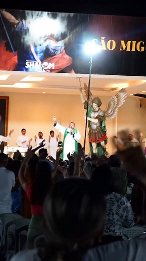 Rádio Shalom on Reels