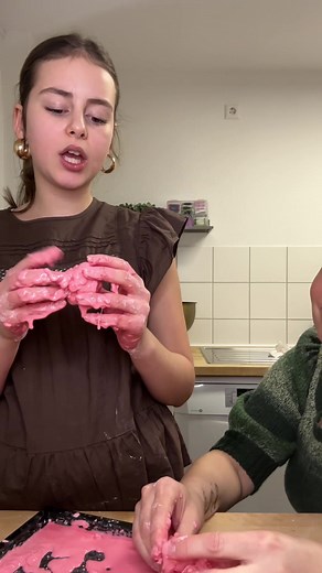 Laufey's From the Start: Perfect Edit Audio Guide