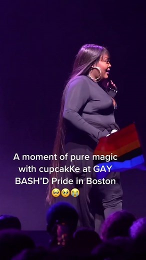 Sometime at a live show, magic can be made! Y’all were THE most incredible crowd, the love in the room was unbelievable. @CupcakKe #pride #cupcakke #fyp #queerboston #bostonpride #lgbt