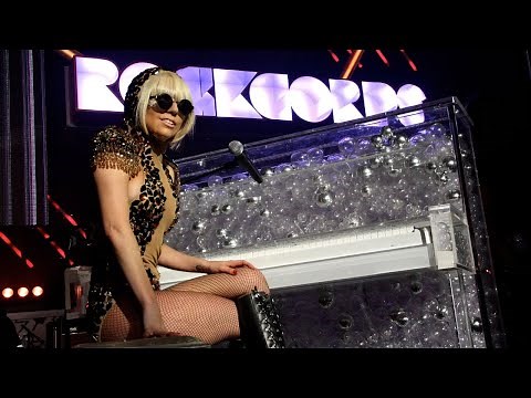 Lady Gaga - Poker Face (Live at Orange RockCorps)