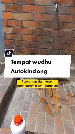 kerak bandel bisa hilang pake pembersih porselen #pembersihkeraktoilet #pembersihtoilet #splashclean #pembersihkerakwc #pembersihkerakkamarmandi #pembersihkerakbandel #pembersihkamarmandi #pembersihwc #pembersihkerak