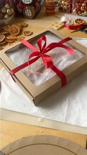 How I Carefully Pack My Handmade Dried Orange Christmas Wreath