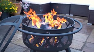 Teamson Home 30 in. x 24 in. Round Steel Wood Burning Outdoor Fire Pit in Black CU296
