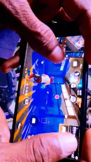 iphone se2 handcam gaming #freefire#shorts