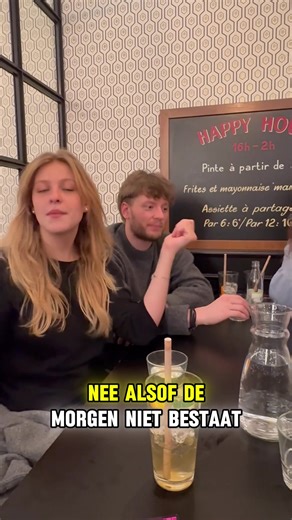 Het ideale spel voor onderweg #playhit #spel #muziek #vrienden #viral