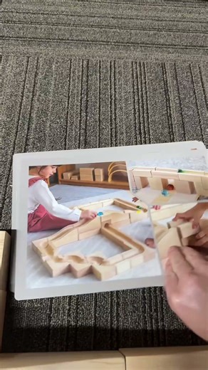 My favorite favorite new item from Guidecraft is this Unit Block Marble Run 🧱✨ It’s so open-ended,