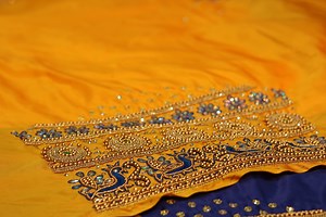 Cheapest Aari Work Blouse, Bridal Blouse.கம்மியான விலையில்.*SHIVALI* The Bridal Boutique 364, Mint street, Sowcarpet, Chennai- 79. Contact:- 9543608717 | Nanga Romba Busy