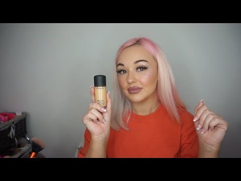 MAC STUDIO FIX FOUNDATION - SHADE NC25