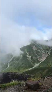 [室堂平散歩] 9月立山 雷鳥荘までの道の上から