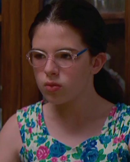 Exploring the Quirky Charm of 'Welcome to the Dollhouse' (1995)