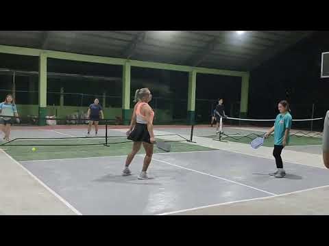 Pickleball game play -all girls # 2 v 2 # #rally #dink