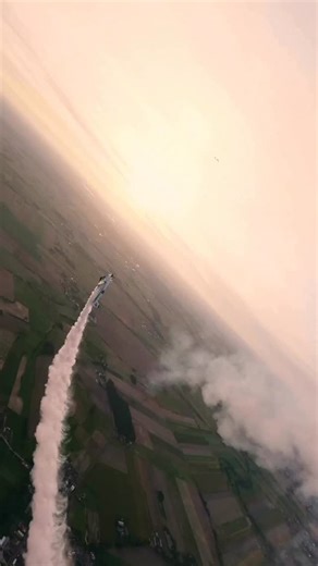 Aarron Deliu on Instagram: "The Hare vs. the Tortoise The Extra 330sc vs. the Hot Air Balloon The Extra 330sc, is powered by a 315-horsepower Lycoming AEIO-580, built with a lightweight carbon-fiber frame, and capable of a mind-bending 420°/second roll rate, this machine isn’t built to cruise—it’s built to dominate. Weighing in at just 580 kg (1,279 lbs) with a 7.5-meter wingspan, it responds faster than thought— every input becomes action. No wonder it’s the go-to aircraft for elite pilots and 