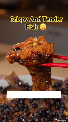 Thos Woman’s Cooking Is Amazing – Crispy & Tender Fish Recipe.