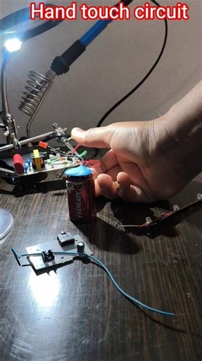 hand ✋ touch sensor circuit design 👍