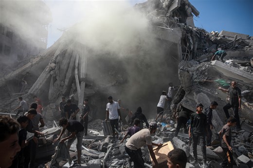 Israeli army bombs another high-rise building in Gaza City amid occupation push