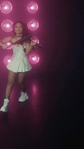 KPop Demon Hunters goes ELECTRIC VIOLIN!! Go presave @kaylakingmusic and I’s new cover of Golden with the 🔗 in my bio (and tune in this Thursday 11/13 at 7pm est over on Kayla’s YT channel for the premiere of the Golden music video!) #violin #violinist #electricviolin #electricviolinist #miaasano #music #musician #rock #metal #shred #kpop #kpopdemonhunters #golden | Mia Asano Music