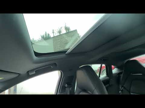 PORSCHE Panamera 4S – Cómo usar el techo solar