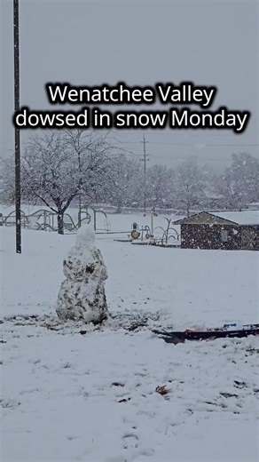 A blanket of snow covered the Wenatchee Valley creating opportunities for snowmen, sledding and photos of winter landscapes on Monday.📷 by Jacob Ford/Wenatchee World