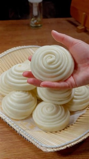 4 ingredients. Easy and yummy bread recipe. How to make bread without oven. Simple and fast recipe.