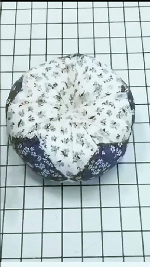 SUPER EASY ROUND CUSHION /Round pillow making full tutorial ||