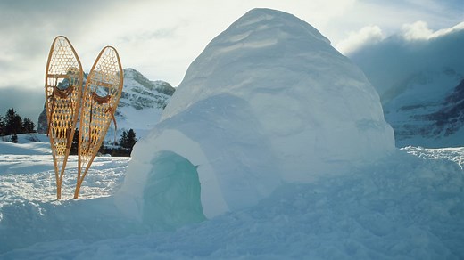 How Do Igloos Keep People Warm?