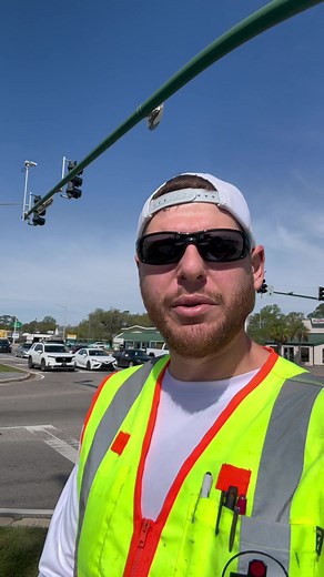 How Traffic Light Cameras Work: A Unique Perspective