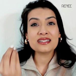 Tired of bald patches? Just grab RENÉE Hairline Powder 💁‍♀️✨ ✅ Instantly covers grey roots & bald patches ✅ Super fine, highly pigmented powder 🎨 ✅ Natural matte finish for a seamless look 🌟 Style your hair confidently, any way you want 🤌💇‍♀️! | RenéeCosmetics