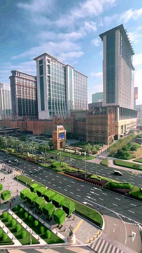 The Cotai Strip #followerseveryonehighlights #thankyouforwatchingmyreelsvideo #fbreelsfypシ゚ #reelsvideo #ThankYouLordForAllTheBlessings #everyone #followers #thankyouforwatchingmyreels@highlight | Estrang Hero