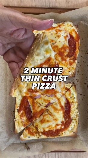 QUICK THIN CRUST PIZZA #pizza #thincrust #2minuterecipe #lowcalorie #easylunch #quicklunch #easyrecipes #quickrecipes #healthysnack #healthyrecipes #healthyliving #healthylifestyle #healthyeating #healthylife #weightlosstips #weightloss #weightlossmotivation #diettips #weightlossjourney #loseweight #caloriedeficit #nutritiontips | Easy Recipes & Lifestyle Tips