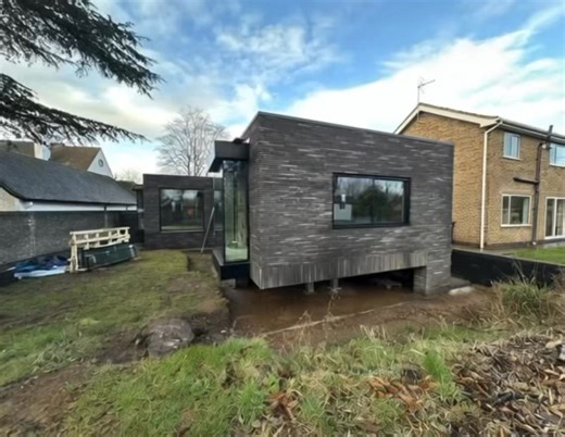 🚧 Ultra-Modern New Build – Progress Update! 🏡✨ Things are really taking shape on site! Our ultra-modern new build is now moving into the exciting stages where the architecture and design features are starting to shine through. ✔️ Structural shell complete ✔️ Windows & glazing installed, transforming the exterior ✔️ First-fix mechanical & electrical well underway ✔️ External cladding and feature finishes progressing nicely ✔️ Interior spaces now fully defined with a clean open-plan flow This on