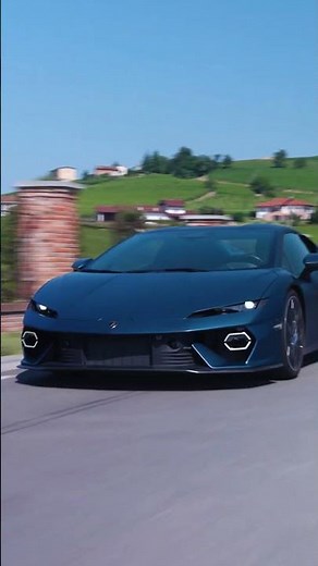 Lamborghini Temerario | along Italy’s country roads