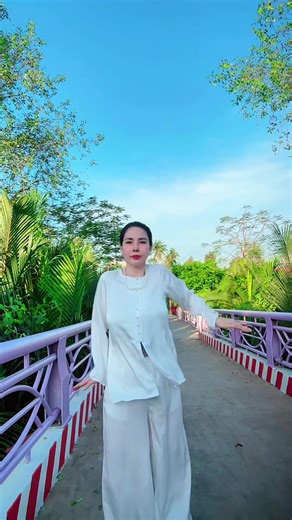 Bà Ba Hip Hop Thú Vị Trong TikTok