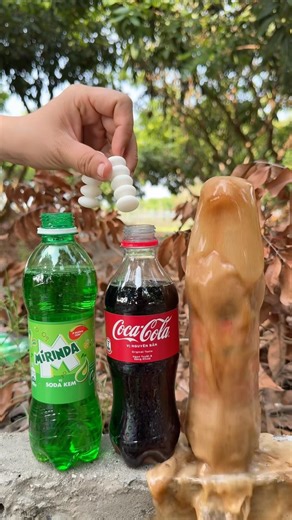 Mirinda and Mentos, Coca Cola VS mentos