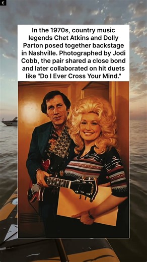 1970s: Chet Atkins and Dolly Parton Share a Special Moment Backstage in Nashville