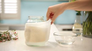 147K views · 653 reactions | Gearing up for your next DIY project? Use VIVA wet to quickly and easily remove labels from bottles and jars. | VIVA Paper Towel | Facebook