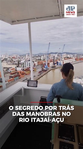 Jovem Pan News 106.1FM | Litoral SC on Instagram: "A prática Lívia Lage destacou a importância do uso do Portable Pilot Unit (PPU) nas manobras de grandes navios que operam no complexo portuário de Itajaí e Navegantes, no Litoral Norte de Santa Catarina. O equipamento fornece dados mais precisos do que os sistemas de bordo, auxiliando diretamente na tomada de decisão durante a navegação em áreas de alta complexidade. O estreito do Rio Itajaí-Açu recebe embarcações de grande porte, com até 350 me
