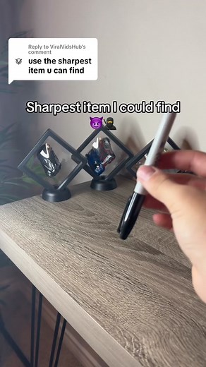 Replying to @ViralVidsHub What else should I try out🌎🗣️ #framedisplay #displaystand #fyp #fypシ #viral #tiktokmademebuyit #virall #fypシ゚viral