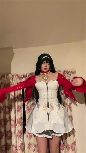Exploring Astraya Cosplay in Zenless Zone Zero