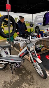 🎬 Présentation des produits Hipst’ride au Salon de Minihy-Tréguier !Au programme : pièces mob, moteurs reconditionnés, goodies pour passionnés et quelques pépites introuvables ailleurs 🛠️🛵🔧 Que tu sois en pleine restau, prêt à démarrer un projet ou juste curieux, viens jeter un œil à ce qu’on propose !📍 Stand Hipst’ride – Salon de la Moto Minihy-Tréguier📆 Ce week-end seulement !#HipstRide #SalonMotoMinihyTreguier #PiècesMob #MoteurAV7 #MobCustom #MobBretonne #MobPassion #RestaurerUneMob #B