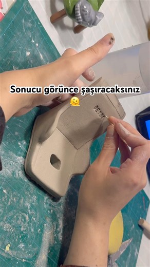 Telefon tutucu&şarj standı olacağı tahmin ediliyor mu? Devamı gelsin mi🫠 #kilhamuru #tasarım #cat