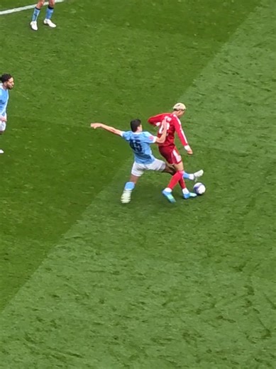 22 years old, first full season and already playing like this for Manchester City. Future star or too early? He Really impressed me. What are your thoughts ? #football #mancity #khusanov #mancityvsliverpoolfc #facup