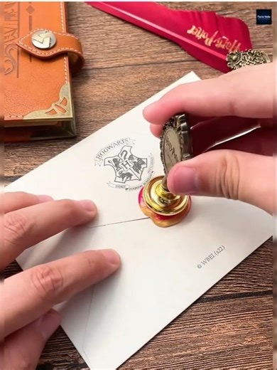 Antique Wax Seal💮 //#waxseal #facts #shotsfact #shorts